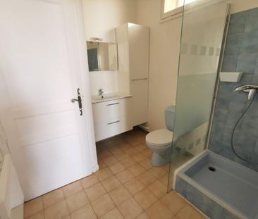 Location Appartement 2 pièces 38m² AVIGNON 84000 - Photo 2