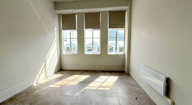 City Centre, 4 bedrooms - Photo 1