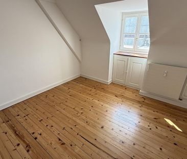 Wohnen auf dem Dreispitz; 2 Zimmerwohnung mit separater Mansarde - Photo 5