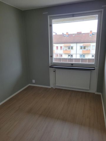 Orrspelsvägen, Finspång - Photo 3