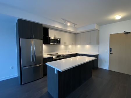 For Lease - 333 Sunseeker Avenue Unit# 204, Innisfil, Ontario - Photo 3