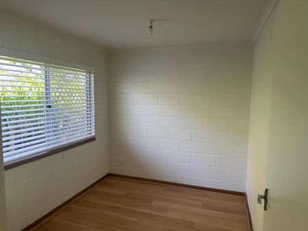 ROOM FOR THE EXTENDED FAMILY - Photo 5