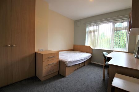 Becketts Park Crescent, Headingley, LS6 3PH, Leeds - Photo 4