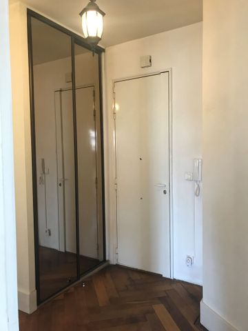 Location Appartement 4 pièces 98m² BESANCON 25000 - Photo 4