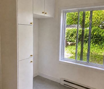 Beau Logement 5 1/2 Rénové - Photo 1