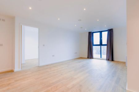 Three Bed (Type B) - Photo 3