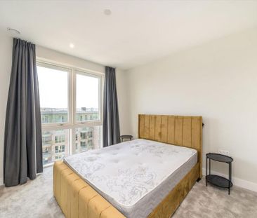 3 bedroom flat to rent - Photo 3