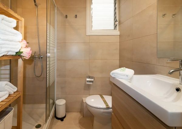 Carrer del Doctor Martí i Julià, L'Hospitalet de Llobregat, Catalonia 08903