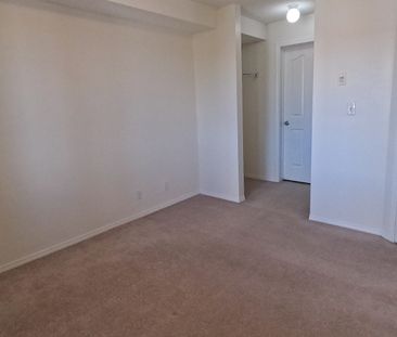 Top Floor 2 Bedroom, 2 Bathroom Unit In Luxurious Rutherford. - Photo 6