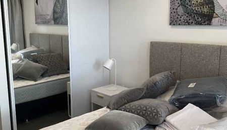 Fully furnished studio - Photo 2