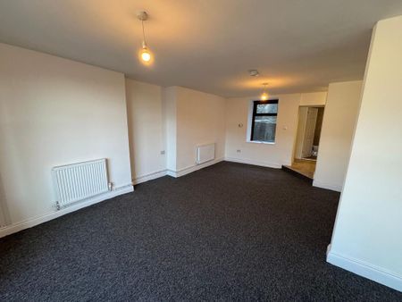 3 bedroom terraced house to rent - Photo 3