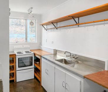 2 bedroom home in Mount Eden! - Photo 5