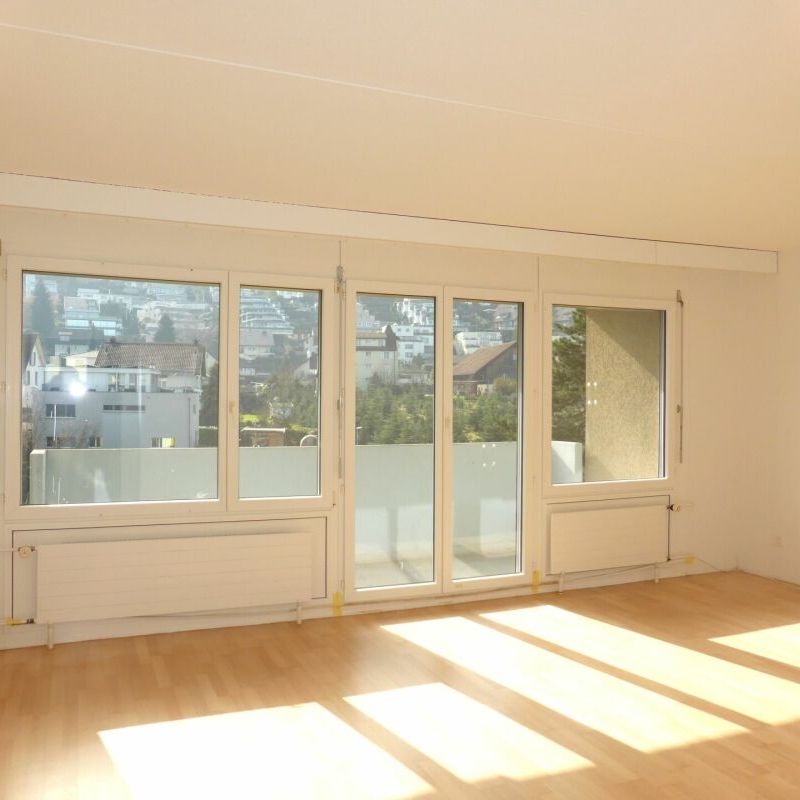 "Helle Wohnung an ruhiger Lage mit Blick ins Grüne" - Photo 1