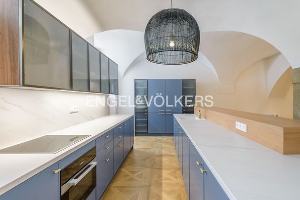 Pronájem bytu 3+kk 186 m² - Photo 1
