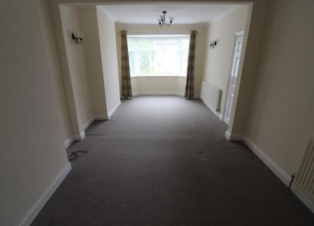 Doveridge Road, Hall Green B28 0LS - Photo 2