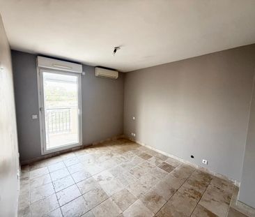 Location Appartement 2 pièces NICE 06200 - Photo 2