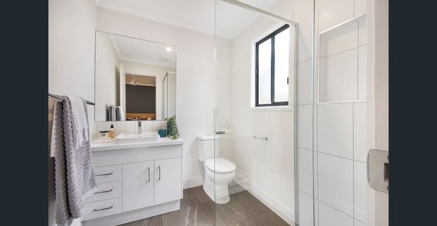 Amazing family home in Palmview! - Photo 1