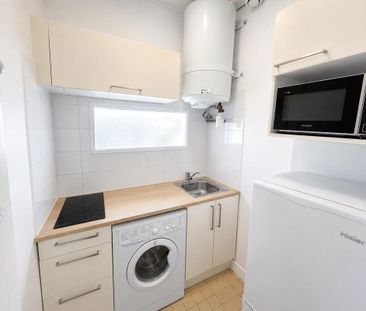 Location Appartement 1 pièce Meublé 24m² PARIS 7ème - Photo 4