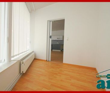 ais GmbH bietet an: Schöne 3ZKB Wohnung mit Terasse in Zetel (Neuenburg) - Photo 1