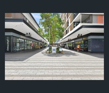 Architecturally Designed, Luxuriously Modern, Centrally Positioned ... - Photo 2