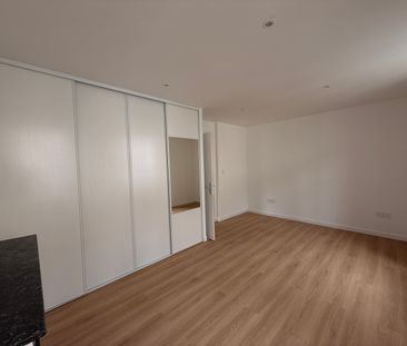 Location Appartement 2 pièces 35m² - Photo 5