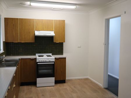 Quiet Closed Street Location - Photo 5