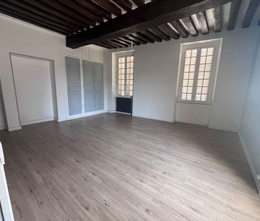 Location Appartement 1 pièce 50m² - Photo 6
