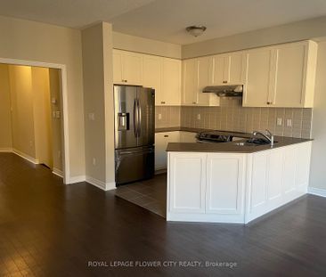 For Lease - 51 Pearman Crescent, Brampton, Ontario - Photo 2