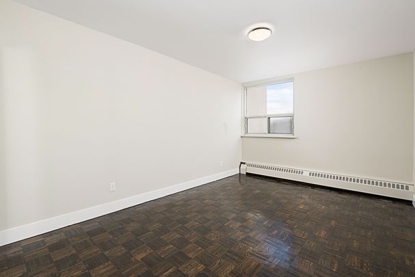 Valhalla Court [2] - Photo 1