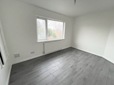 Nailstone Crescent, Solihull - Photo 2