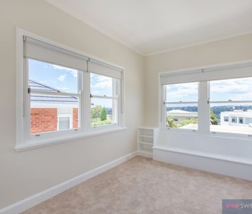 13 Ponsonby Parade, Seaforth, NSW 2092 - Photo 5