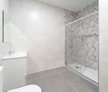 Calle de Tracia, Madrid, Community of Madrid 28037 - Photo 5