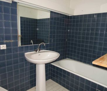Location Appartement 2 pièces 56m² MONTPELLIER 34070 - Photo 3
