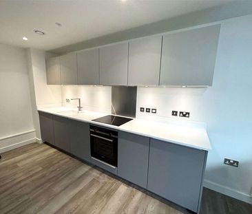 Fully Furnished One Double Bedroom Apartment located on the 20th fl... - Photo 2