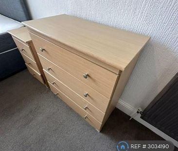 1 bedroom in a house share to rent - Photo 6