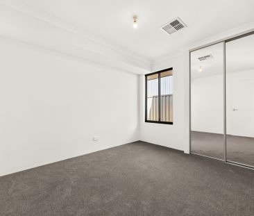 Brand New Three-Bedroom Dual Living Property! - Photo 3