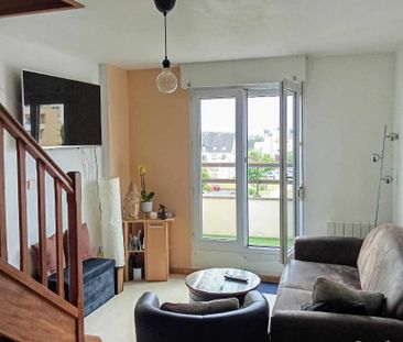 A LOUER, UN APPARTEMENT EN DUPLEX RUE JEAN MONNET - Photo 4