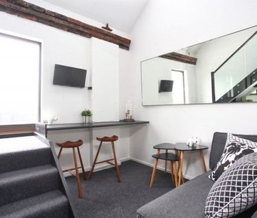 Studio In the Heart of Albion - Photo 6