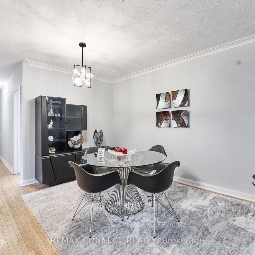 #3 - 156 Overbrook Place – Toronto C06, Ontario - Photo 1