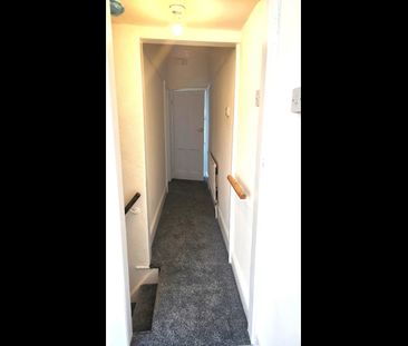 2 Bed Terraced House, Lansdowne Road, LE2 - Photo 6