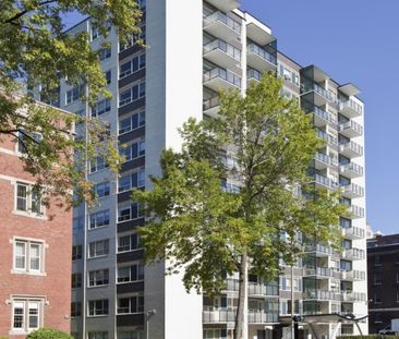 3033 Sherbrooke West - Chequers Place - 1 Bedroom - 3033 Rue Sherbr... - Photo 2