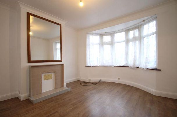 3 bedroom terraced house to rent - Photo 1