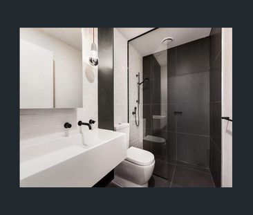 Ultra-Modern Apartment Living with Panoramic Skyline Views! - Photo 2
