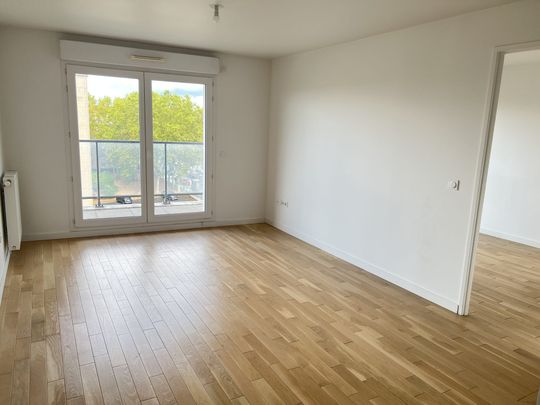 Location Appartement 2 pièces 44m² BOIS COLOMBES 92270 - Photo 1