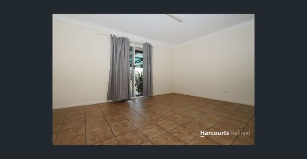 3 Bedroom house on a large Block available in Jimboomba - Photo 1