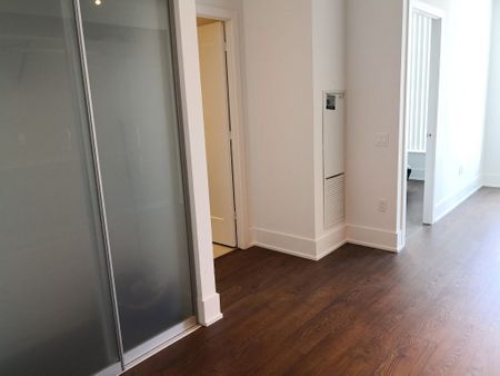 For Lease - 10 York Street Unit# 3302, Toronto, Ontario - Photo 5