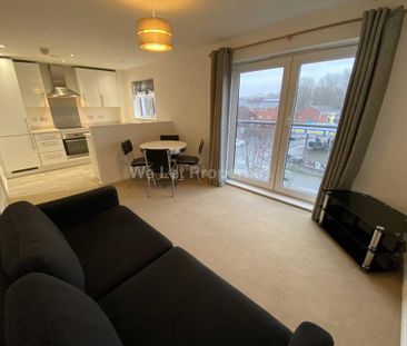 2 bedroom apartment to rent - Photo 4
