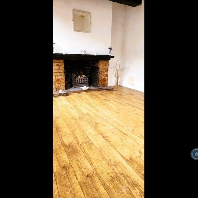 2 bedroom terraced house to rent - Photo 1