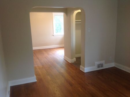 For Lease - 614 CHURCHILL Avenue, Carlingwood - Westboro and Area, Ontario - Photo 3