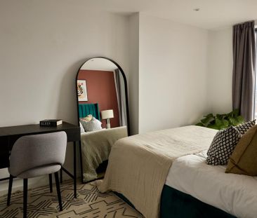 3 bedroom flat to rent - Photo 6